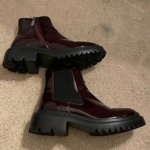 Chelsea Boots